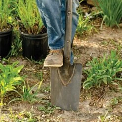 Leonard Classic Full Strap Spade With Straight Handle And Rubber Foot Pad -Outdoor Garden Store amp13l 3