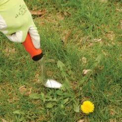 Leonard Weeder Cast Aluminum W/ Gel Grip -Outdoor Garden Store at40 1